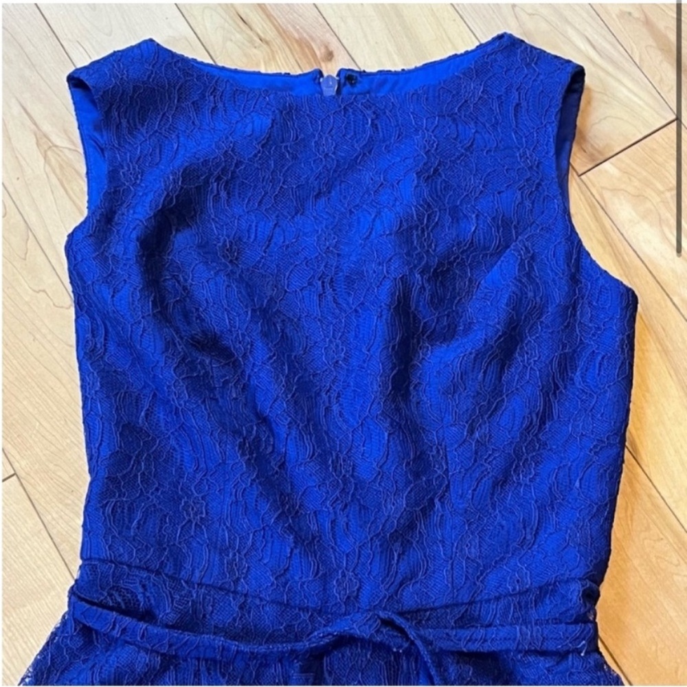 Monique Lhuillier sleeveless blue lace overlay dress size six (6) - Picture 2 of 10